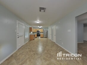 2604 Jacob Ct in Dickinson, TX - Foto de edificio - Building Photo