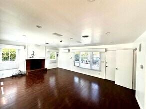 607 N El Molino Ave in Pasadena, CA - Building Photo - Building Photo