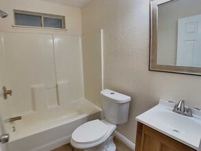 1632 Broadway in Placerville, CA - Foto de edificio - Building Photo