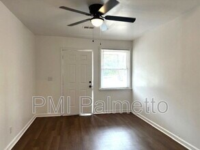 1319 Hendrix St in Columbia, SC - Foto de edificio - Building Photo