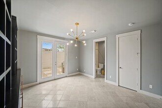 1813 Dart St in Houston, TX - Building Photo - Building Photo