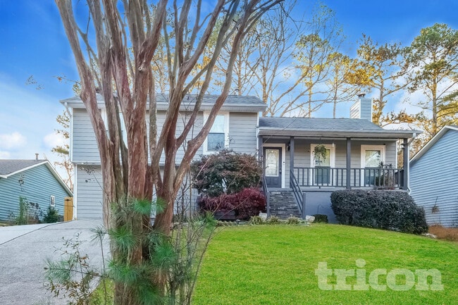 property at 10290 Old Woodland Entry