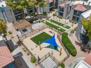 Cantala Apartments in Glendale, AZ - Foto de edificio - Building Photo