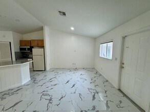 2410 George Ave S in Lehigh Acres, FL - Building Photo - Building Photo