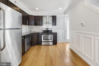 2238 Titan St in Philadelphia, PA - Building Photo - Building Photo