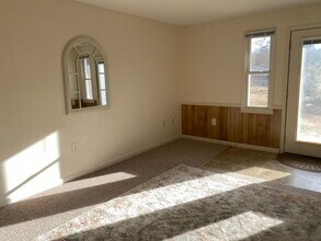 110 Horizon Meadows Rd in Alexander, NC - Building Photo - Building Photo