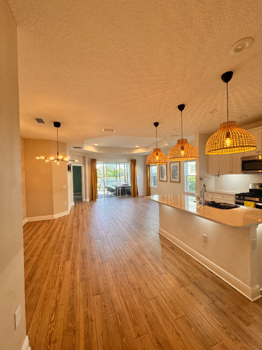 2624 Sapphire Blue Ln in Bradenton, FL - Building Photo