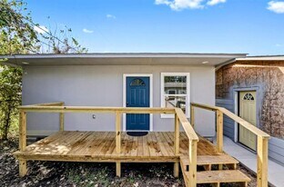 12918 Peggys Ln in Houston, TX - Building Photo