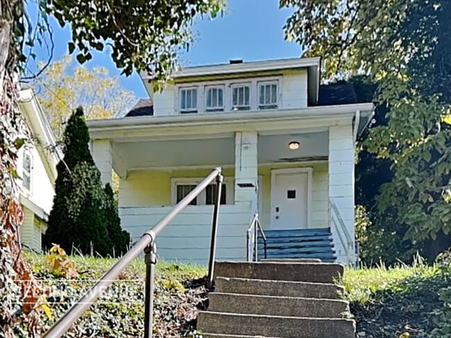 4692 Winton Rd in Cincinnati, OH - Building Photo - Building Photo