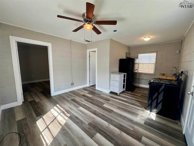property at 2405 Bullington St