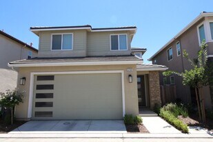 3732 Graystoke Way in Clovis, CA - Building Photo