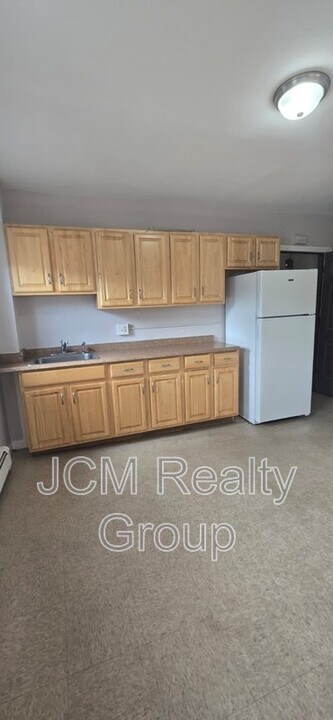 66 Batchelder St in Boston, MA - Building Photo