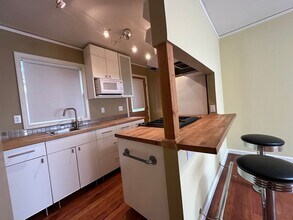 4805 NE 50th Pl in Portland, OR - Building Photo - Building Photo