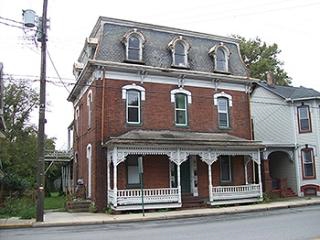 169 2nd St in Highspire, PA - Building Photo