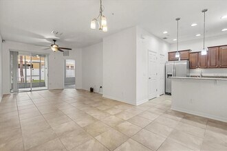 14235 Desert Haven St in Windermere, FL - Building Photo - Building Photo