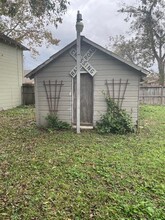 301 E Pearce St in Baytown, TX - Building Photo - Building Photo