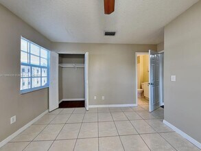 2431 SW 87th Terrace in Miramar, FL - Building Photo - Building Photo