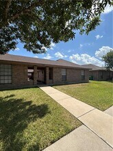 809 W Los Tesoros Dr in Pharr, TX - Building Photo - Building Photo
