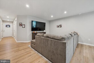 81 Southwind Dr in Gloucester Township, NJ - Building Photo - Building Photo