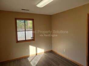 108 N Kerr Ave in Wilmington, NC - Foto de edificio - Building Photo