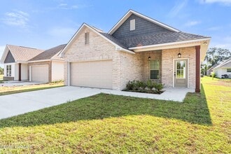 314 Dunwoody Ct in Carencro, LA - Building Photo - Building Photo