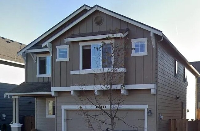 property at 10594 189th St E