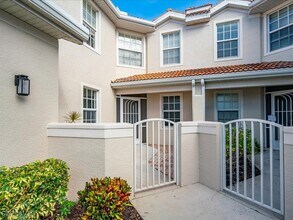 3302 Twilight Ln in Naples, FL - Building Photo - Building Photo