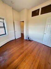 33 Bay State Rd, Unit 4R in Boston, MA - Building Photo - Building Photo