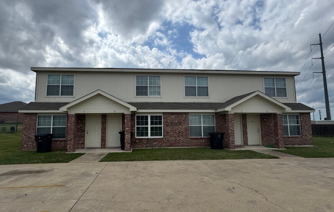 3807 Pecos Dr-Unit -# A in Killeen, TX - Foto de edificio