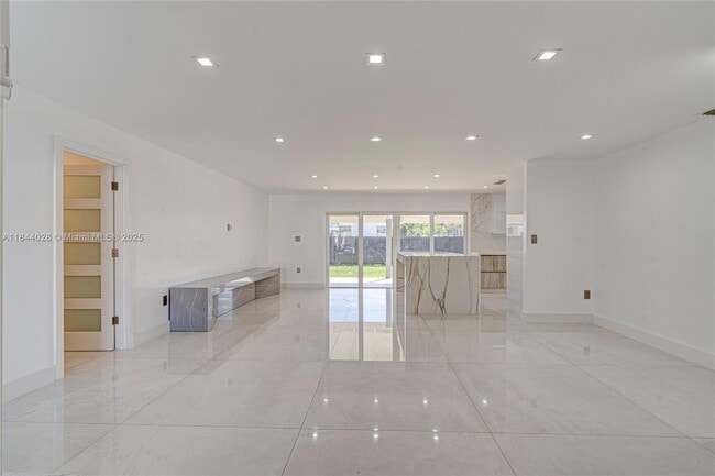 property at 11580 SW 92nd St