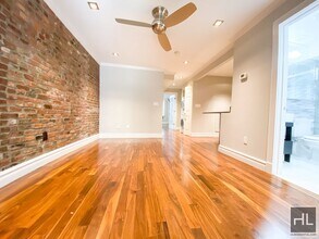 West 21st Street in New York, NY - Building Photo - Building Photo