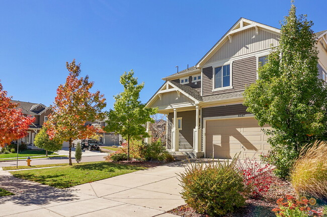 property at 8087 Longleaf Ln
