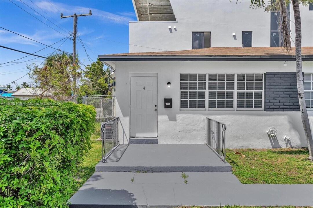 750 84th St in Miami Beach, FL - Building Photo