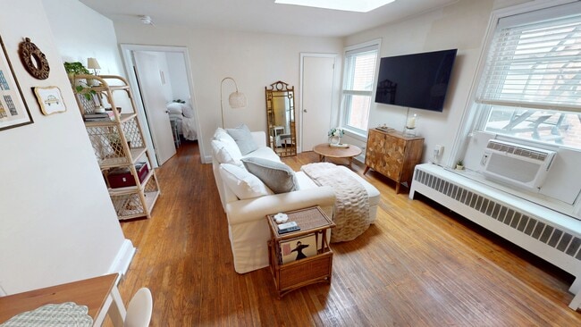 1725 Spruce St in Philadelphia, PA - Building Photo - Building Photo