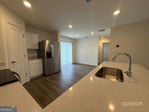 489 Grand Magnolia St in Jackson, GA - Building Photo - Building Photo