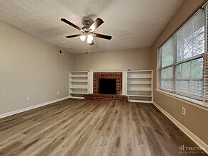 3756 Sandy Shoals Ln in Decatur, GA - Building Photo - Building Photo