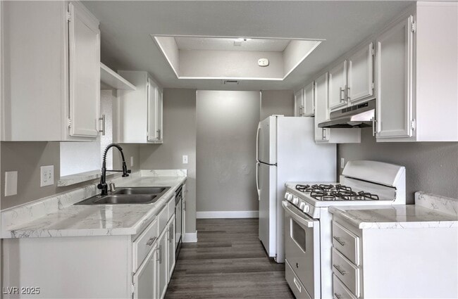 property at 4571 Carriage Park Dr