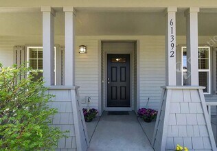 61392 Fairfield Dr in Bend, OR - Building Photo - Building Photo