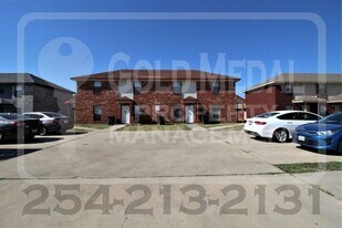 1106 Leslie Cir in Killeen, TX - Building Photo