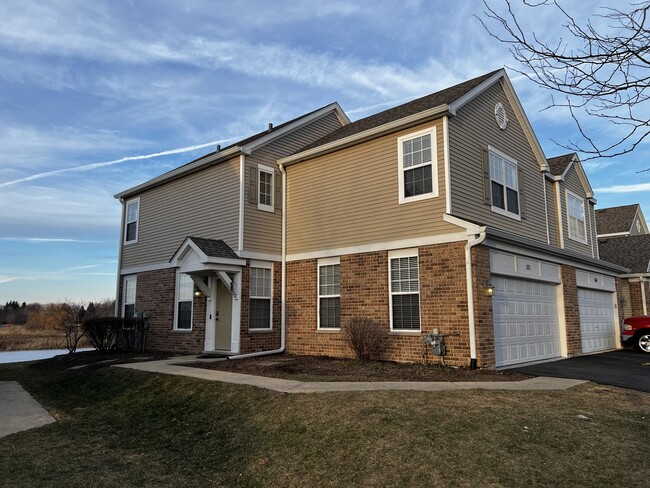 property at 571 Springbrook Trail N