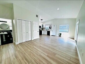 1012 NE 17th Ct in Fort Lauderdale, FL - Building Photo - Building Photo