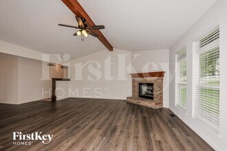 109 Amberway Ct in O'Fallon, MO - Building Photo - Building Photo