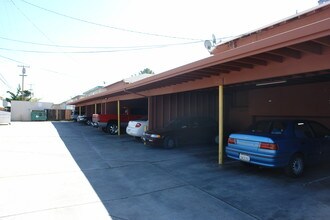 3241-3249 Cadillac Dr in San Jose, CA - Foto de edificio - Building Photo
