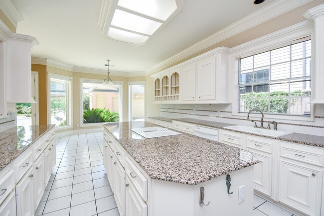 property at 4813 Holly St