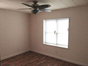 9 Sherman Ter, Unit 2 in Madison, WI - Building Photo - Building Photo