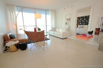 465 Brickell Ave-Unit -2103 in Miami, FL - Building Photo - Building Photo