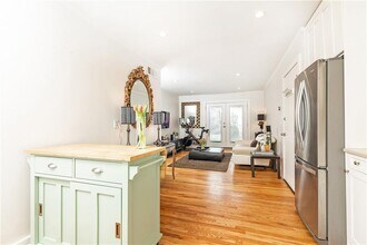 866 Briarcliff Rd NE in Atlanta, GA - Building Photo - Building Photo