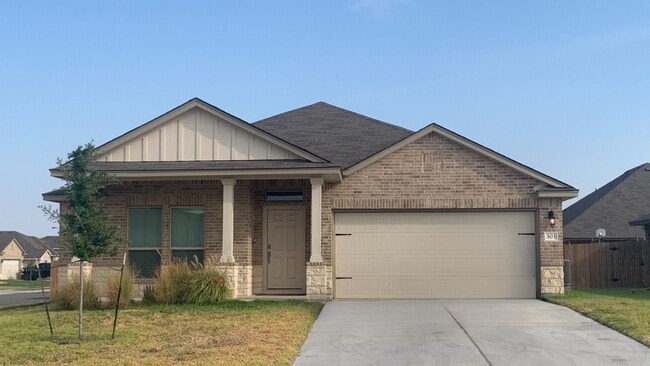 property at 301 Saddleback Trl