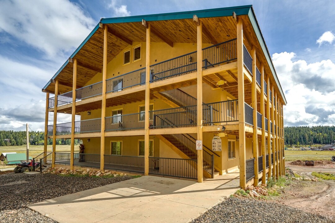 The Lodge at Duck Creek in Duck Creek Village, UT - Building Photo