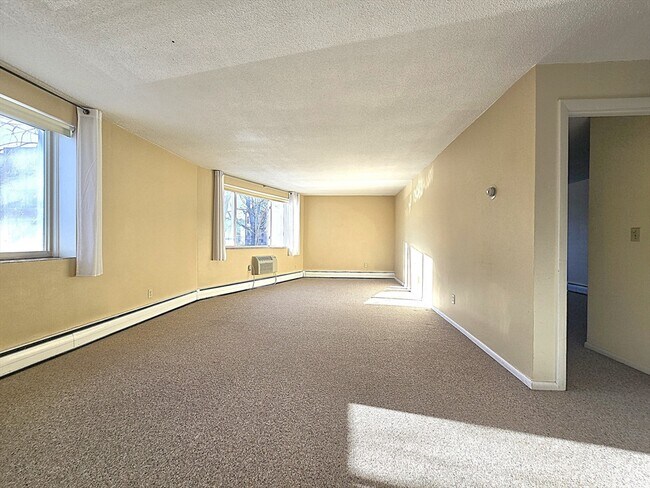 50 Green in Brookline, MA - Building Photo - Building Photo